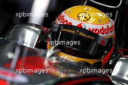 03.04.2009 Kuala Lumpur, Malaysia,  Lewis Hamilton (GBR), McLaren Mercedes - Formula 1 World Championship, Rd 2, Malaysian Grand Prix, Friday Practice