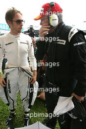 05.04.2009 Kuala Lumpur, Malaysia,  Jenson Button (GBR), Brawn GP and Ross Brawn (GBR) Team Principal, Brawn GP  - Formula 1 World Championship, Rd 2, Malaysian Grand Prix, Sunday Pre-Race Grid