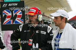 05.04.2009 Kuala Lumpur, Malaysia,  Ross Brawn (GBR), Brawn GP, Team Principal  and Jenson Button (GBR), Brawn GP - Formula 1 World Championship, Rd 2, Malaysian Grand Prix, Sunday Pre-Race Grid