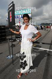 05.04.2009 Kuala Lumpur, Malaysia,  Grid girl - Formula 1 World Championship, Rd 2, Malaysian Grand Prix, Sunday Grid Girl