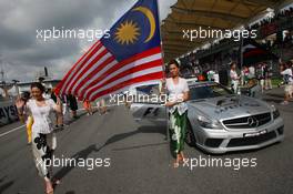 05.04.2009 Kuala Lumpur, Malaysia,  Grid girl - Formula 1 World Championship, Rd 2, Malaysian Grand Prix, Sunday Grid Girl