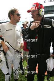 05.04.2009 Kuala Lumpur, Malaysia,  Jenson Button (GBR), Brawn GP and Ross Brawn (GBR) Team Principal, Brawn GP  - Formula 1 World Championship, Rd 2, Malaysian Grand Prix, Sunday Pre-Race Grid