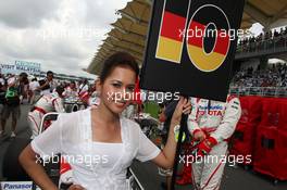 05.04.2009 Kuala Lumpur, Malaysia,  Grid girl - Formula 1 World Championship, Rd 2, Malaysian Grand Prix, Sunday Grid Girl