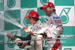 05.04.2009 Kuala Lumpur, Malaysia,  Nick Heidfeld (GER), BMW Sauber F1 Team and Timo Glock (GER), Toyota F1 Team - Formula 1 World Championship, Rd 2, Malaysian Grand Prix, Sunday Podium