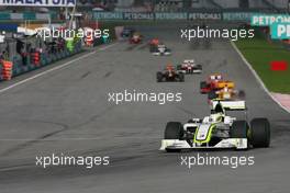 05.04.2009 Kuala Lumpur, Malaysia,  Rubens Barrichello (BRA), Brawn GP  - Formula 1 World Championship, Rd 2, Malaysian Grand Prix, Sunday Race