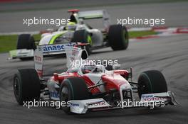 05.04.2009 Kuala Lumpur, Malaysia,  Jarno Trulli (ITA), Toyota Racing, TF109 - Formula 1 World Championship, Rd 2, Malaysian Grand Prix, Sunday Race