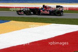 04.04.2009 Kuala Lumpur, Malaysia,  Sébastien Buemi (SUI), Scuderia Toro Rosso - Formula 1 World Championship, Rd 2, Malaysian Grand Prix, Saturday Practice