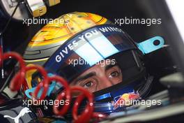 04.04.2009 Kuala Lumpur, Malaysia,  Sebastien Buemi (SUI), Scuderia Toro Rosso  - Formula 1 World Championship, Rd 2, Malaysian Grand Prix, Saturday Practice