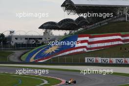 04.04.2009 Kuala Lumpur, Malaysia,  Fernando Alonso (ESP), Renault F1 Team  - Formula 1 World Championship, Rd 2, Malaysian Grand Prix, Saturday Qualifying