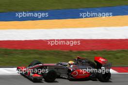 04.04.2009 Kuala Lumpur, Malaysia,  Lewis Hamilton (GBR), McLaren Mercedes, MP4-24 - Formula 1 World Championship, Rd 2, Malaysian Grand Prix, Saturday Qualifying