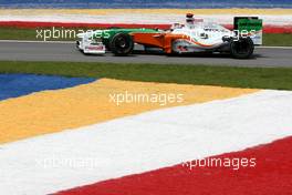 04.04.2009 Kuala Lumpur, Malaysia,  Adrian Sutil (GER), Force India F1 Team, VJM-02, VJM02, VJM 02- Formula 1 World Championship, Rd 2, Malaysian Grand Prix, Saturday Practice