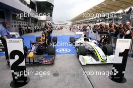 04.04.2009 Kuala Lumpur, Malaysia,  Sebastian Vettel (GER), Red Bull Racing  - Formula 1 World Championship, Rd 2, Malaysian Grand Prix, Saturday Qualifying