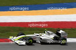 04.04.2009 Kuala Lumpur, Malaysia,  Rubens Barrichello (BRA), Brawn GP, BGP001, BGP 001 - Formula 1 World Championship, Rd 2, Malaysian Grand Prix, Saturday Qualifying