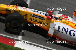 04.04.2009 Kuala Lumpur, Malaysia,  Fernando Alonso (ESP), Renault F1 Team, R29 - Formula 1 World Championship, Rd 2, Malaysian Grand Prix, Saturday Qualifying