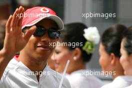 05.04.2009 Kuala Lumpur, Malaysia,  Lewis Hamilton (GBR), McLaren Mercedes  - Formula 1 World Championship, Rd 2, Malaysian Grand Prix, Sunday