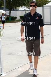 02.04.2009 Kuala Lumpur, Malaysia,  Mark Webber (AUS), Red Bull Racing  - Formula 1 World Championship, Rd 2, Malaysian Grand Prix, Thursday