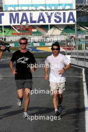 02.04.2009 Kuala Lumpur, Malaysia,  Timo Glock (GER), Toyota F1 Team, jogging - Formula 1 World Championship, Rd 2, Malaysian Grand Prix, Thursday