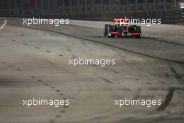 25.09.2009 Singapore, Singapore,  Lewis Hamilton (GBR), McLaren Mercedes  - Formula 1 World Championship, Rd 14, Singapore Grand Prix, Friday Practice