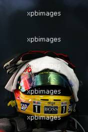 25.09.2009 Singapore, Singapore,  helmet of Lewis Hamilton (GBR), McLaren Mercedes  - Formula 1 World Championship, Rd 14, Singapore Grand Prix, Friday Practice