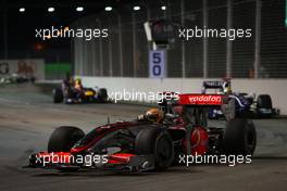 27.09.2009 Singapore, Singapore,  Lewis Hamilton (GBR), McLaren Mercedes  - Formula 1 World Championship, Rd 14, Singapore Grand Prix, Sunday Race