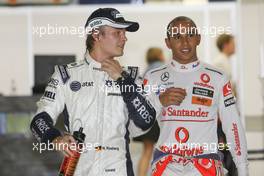 26.09.2009 Singapore, Singapore,  Nico Rosberg (GER), WilliamsF1 Team, Lewis Hamilton (GBR), McLaren Mercedes - Formula 1 World Championship, Rd 14, Singapore Grand Prix, Saturday Qualifying