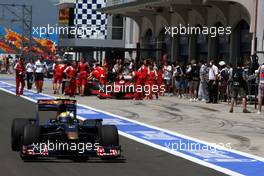 05.06.2009 Istanbul, Turkey,  Sébastien Buemi (SUI), Scuderia Toro Rosso - Formula 1 World Championship, Rd 7, Turkish Grand Prix, Friday Practice