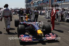 07.06.2009 Istanbul, Turkey,  Sebastian Vettel (GER), Red Bull Racing  - Formula 1 World Championship, Rd 7, Turkish Grand Prix, Sunday Pre-Race Grid