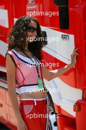 07.06.2009 Istanbul, Turkey,  Girl - Formula 1 World Championship, Rd 7, Turkish Grand Prix, Sunday Grid Girl
