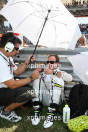 07.06.2009 Istanbul, Turkey,  Rubens Barrichello (BRA), Brawn GP - Formula 1 World Championship, Rd 7, Turkish Grand Prix, Sunday Pre-Race Grid