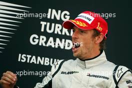 07.06.2009 Istanbul, Turkey,  Jenson Button (GBR), Brawn GP - Formula 1 World Championship, Rd 7, Turkish Grand Prix, Sunday Podium