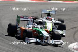 07.06.2009 Istanbul, Turkey,  Adrian Sutil (GER), Force India F1 Team, Rubens Barrichello (BRA), Brawn GP - Formula 1 World Championship, Rd 7, Turkish Grand Prix, Sunday Race