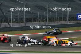 07.06.2009 Istanbul, Turkey,  Fernando Alonso (ESP), Renault F1 Team and Robert Kubica (POL), BMW Sauber F1 Team  - Formula 1 World Championship, Rd 7, Turkish Grand Prix, Sunday Race