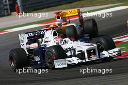 07.06.2009 Istanbul, Turkey,  Robert Kubica (POL), BMW Sauber F1 Team ans Fernando Alonso (ESP), Renault F1 Team  - Formula 1 World Championship, Rd 7, Turkish Grand Prix, Sunday Race