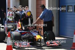 06.06.2009 Istanbul, Turkey,  Mark Webber (AUS), Red Bull Racing  - Formula 1 World Championship, Rd 7, Turkish Grand Prix, Saturday Qualifying