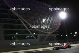 30.10.2009 Abu Dhabi, United Arab Emirates,  Lewis Hamilton (GBR), McLaren Mercedes, MP4-24 - Formula 1 World Championship, Rd 17, Abu Dhabi Grand Prix, Friday Practice