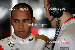 30.10.2009 Abu Dhabi, United Arab Emirates,  Lewis Hamilton (GBR), McLaren Mercedes - Formula 1 World Championship, Rd 17, Abu Dhabi Grand Prix, Friday Practice