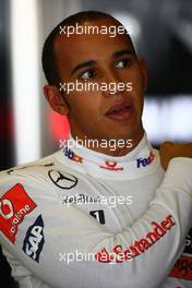 30.10.2009 Abu Dhabi, United Arab Emirates,  Lewis Hamilton (GBR), McLaren Mercedes - Formula 1 World Championship, Rd 17, Abu Dhabi Grand Prix, Friday Practice