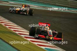 01.11.2009 Abu Dhabi, United Arab Emirates,  Lewis Hamilton (GBR), McLaren Mercedes and Sebastian Vettel (GER), Red Bull Racing  - Formula 1 World Championship, Rd 17, Abu Dhabi Grand Prix, Sunday Race