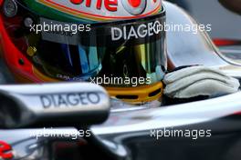 31.10.2009 Abu Dhabi, United Arab Emirates,  Lewis Hamilton (GBR), McLaren Mercedes  - Formula 1 World Championship, Rd 17, Abu Dhabi Grand Prix, Saturday Practice