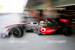 31.10.2009 Abu Dhabi, United Arab Emirates,  Lewis Hamilton (GBR), McLaren Mercedes  - Formula 1 World Championship, Rd 17, Abu Dhabi Grand Prix, Saturday Practice