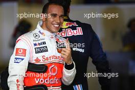 31.10.2009 Abu Dhabi, United Arab Emirates,  pole position man Lewis Hamilton (GBR), McLaren Mercedes - Formula 1 World Championship, Rd 17, Abu Dhabi Grand Prix, Saturday Qualifying