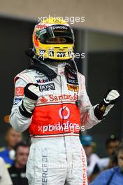 31.10.2009 Abu Dhabi, United Arab Emirates,  pole position man Lewis Hamilton (GBR), McLaren Mercedes - Formula 1 World Championship, Rd 17, Abu Dhabi Grand Prix, Saturday Qualifying