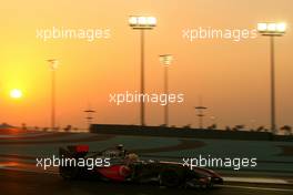 31.10.2009 Abu Dhabi, United Arab Emirates,  Lewis Hamilton (GBR), McLaren Mercedes  - Formula 1 World Championship, Rd 17, Abu Dhabi Grand Prix, Saturday Qualifying