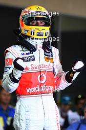 31.10.2009 Abu Dhabi, United Arab Emirates,  pole position man Lewis Hamilton (GBR), McLaren Mercedes - Formula 1 World Championship, Rd 17, Abu Dhabi Grand Prix, Saturday Qualifying