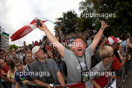12.06.2009 Le Mans, France, Crazy Danish fans wait for Tom Kristensen - 24 Hour of Le Mans 2009, Driver Parade