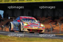 14.06.2009 Le Mans, France, #76 IMSA Performance Matmut Porsche 911 GT3 RSR: Raymond Narac, Patrick Long, Patrick Pilet  - 24 Hour of Le Mans 2009, Sunday Race