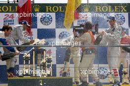14.06.2009 Le Mans, France, LMP1 podium: champagne celebration - 24 Hour of Le Mans 2009, Podium