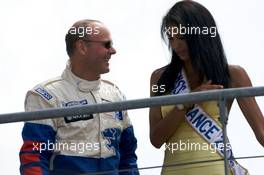 14.06.2009 Le Mans, France, Team Peugeot Total boss Olivier Quesnel with Miss France - 24 Hour of Le Mans 2009, Podium