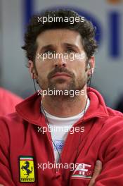 11.06.2009 Le Mans, France, Patrick Dempsey watches qualifying - 24 Hour of Le Mans 2009, Qualifying