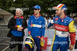 09.06.2009 Le Mans, France, Hugues de Chaunac, Bruno Senna and Tiago Monteiro  - 24 Hour of Le Mans 2009, Tuesday